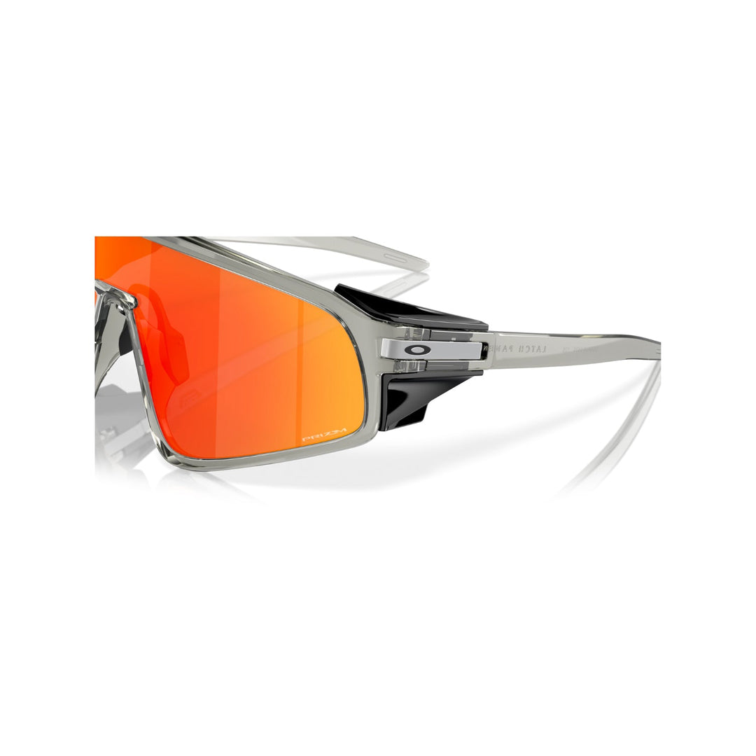 Oakley Latch™ Panel