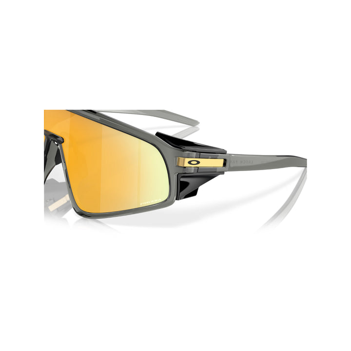 Oakley Latch™ Panel