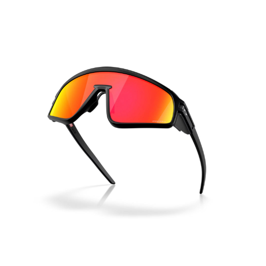 Oakley Latch Panel