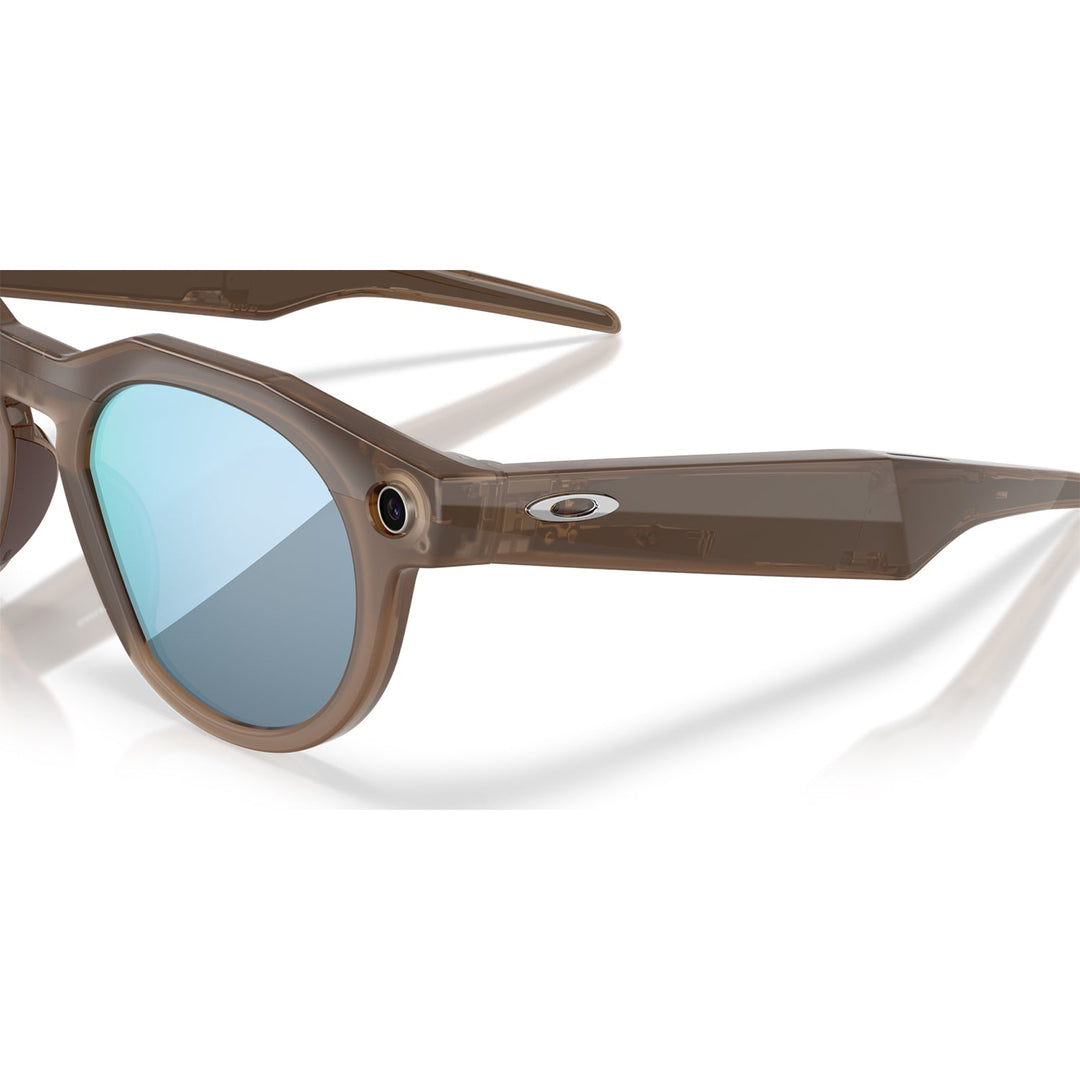 Oakley x Meta HSTN Transitions AI Smart Glasses