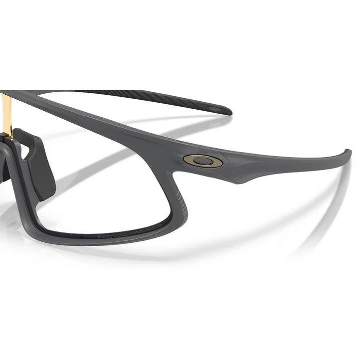 Oakley RSLV 141 Iridium Photochromic