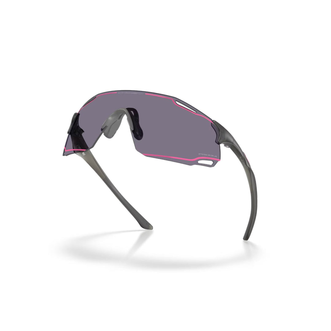 Oakley Cybr Dyno