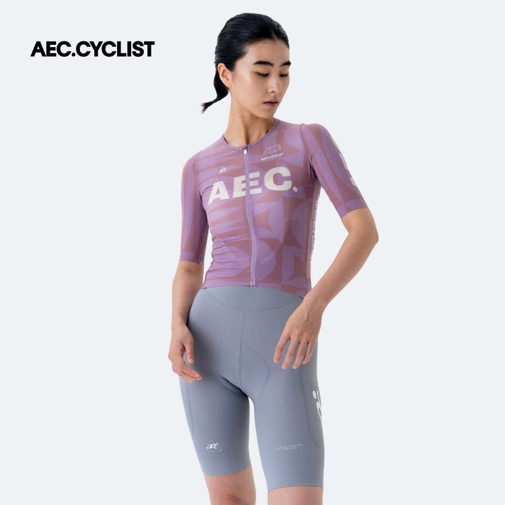 AEC Cyclist Women&