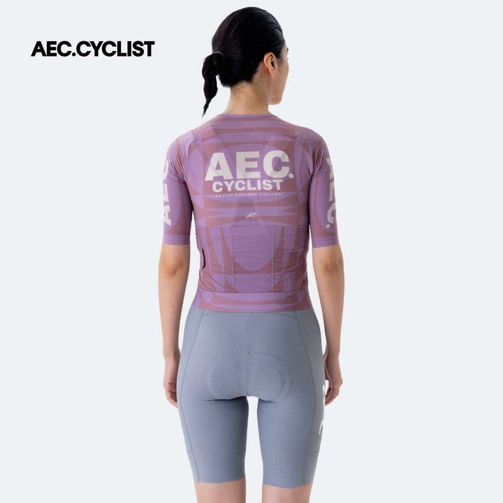 AEC Cyclist Women&