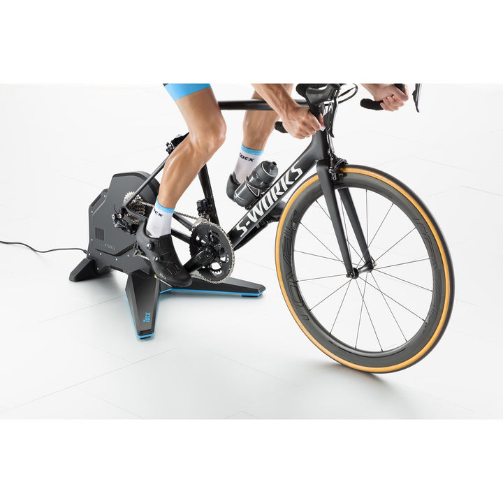Tacx FLUX 2 Smart Indoor Trainer - Cyclesouq.com